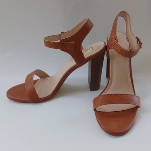 NWT Lulu's tan faux leather strappy block high heel sandals size 9